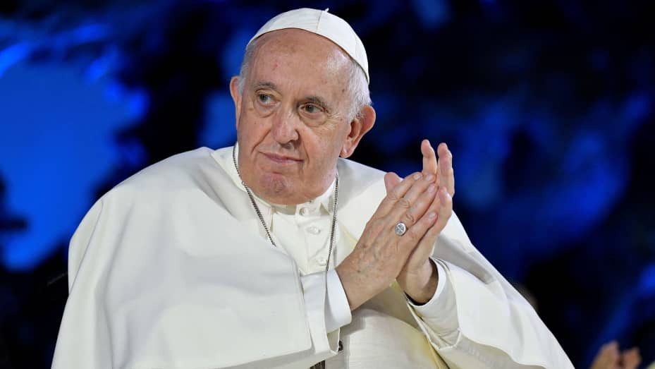 프란치스코 교황이 2022년 6월 22일 바티칸에서 열린 제10차 세계가정대회에 참석합니다.