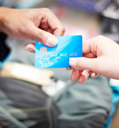 Should Students Have Credit Cards?