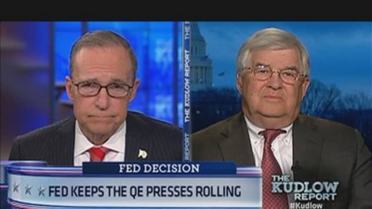 Fed Keeps Foot on QE Gas Pedal
