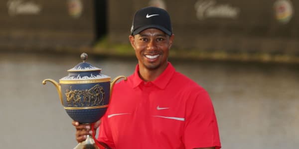 All Eyes on Tiger Woods as Masters Golf Tournament Tees Off