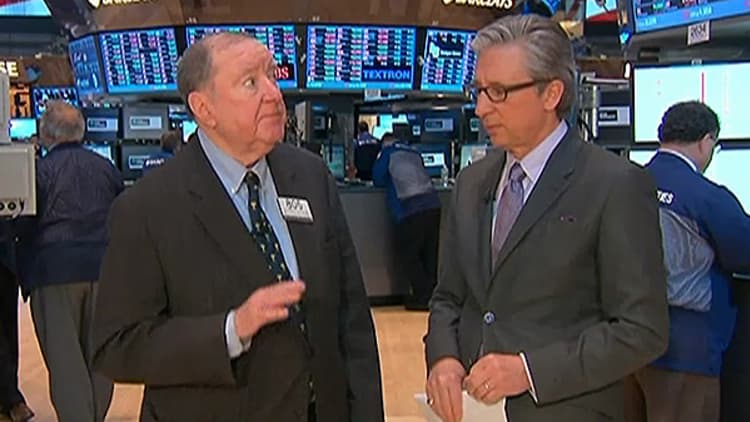 90 Seconds with Art Cashin: 'Ugly' European Close Brings Sigh of Relief