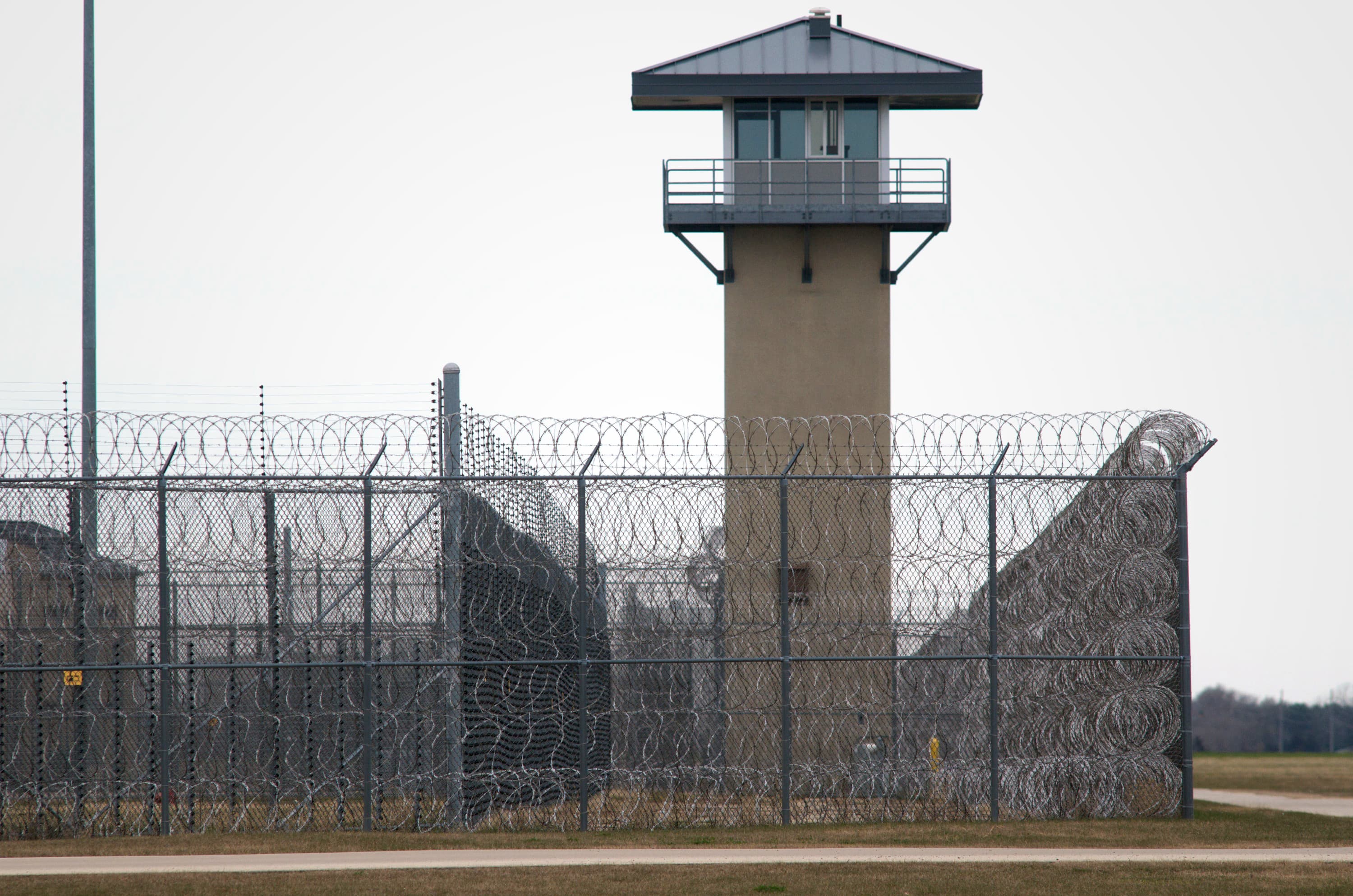 How Two Prisoners Escaped From A Maximum Security Prison - The New