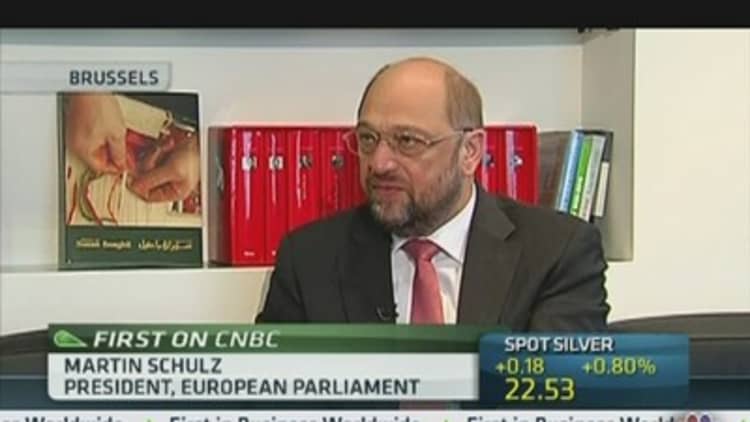 Bonus Limits Won't Reduce Competitiveness: Schulz