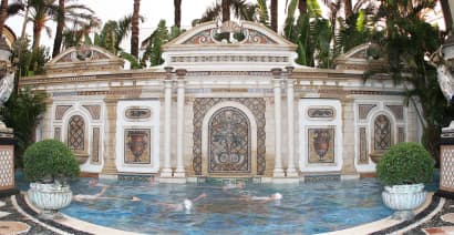 Versace mansion is up for auction