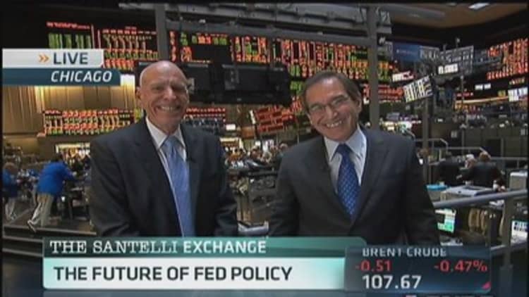 Santelli 'tinkers' with Lazear's conclusions