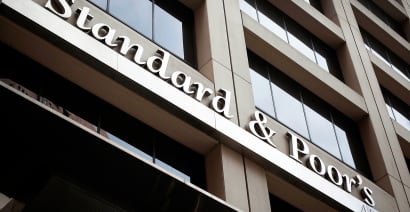 S&P bond deals rise with new ratings