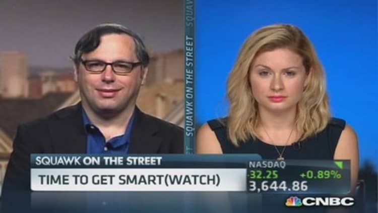 Time to get smart(watch)