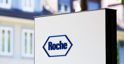 Roche agrees to pay $2.4 billion to buy the rest of Foundation Medicine