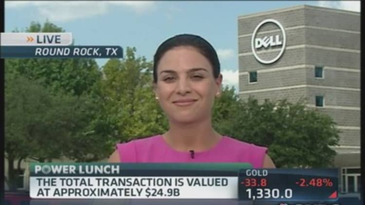 Dell shareholders vote for privatization 