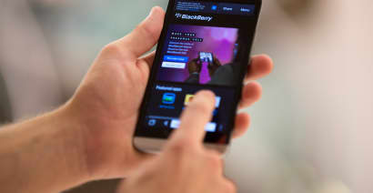 BlackBerry severs ties with T-Mobile US