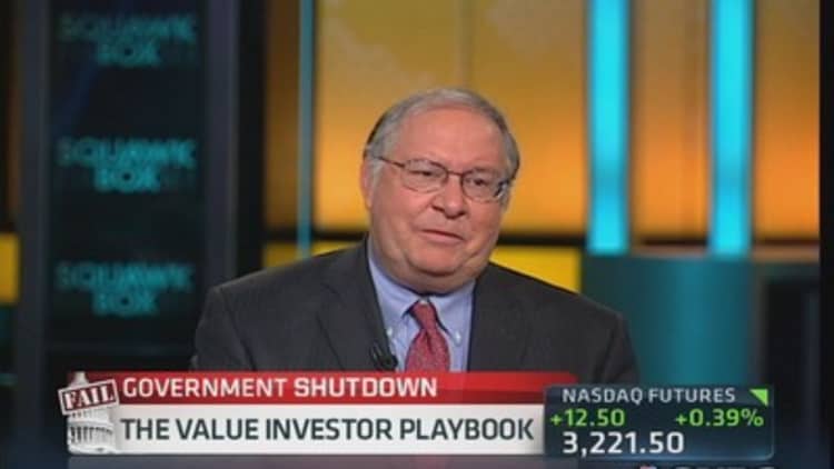 The real issue is the debt ceiling not the shutdown: Pro