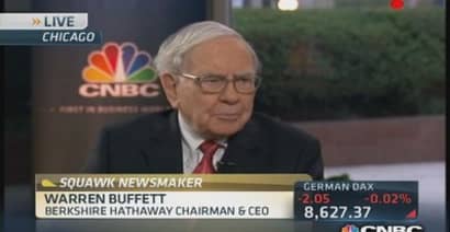 We will go up to the point of 'extreme idiocy': Buffett 