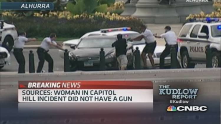Woman in Capitol Hill incident had no gun: Sources