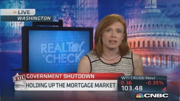 Jumbo lenders slowed by shutdown