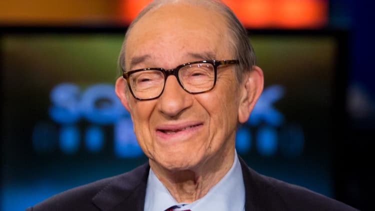 Greenspan: Economy 'not strong'