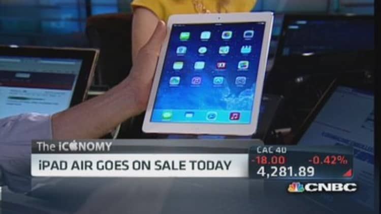 Apple's iPad Air: Thinnest, lightest tablet yet