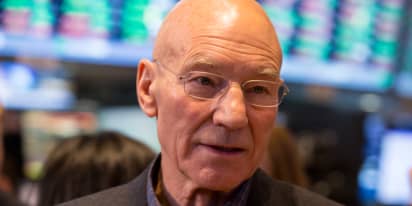A Twitter boost for Patrick Stewart 