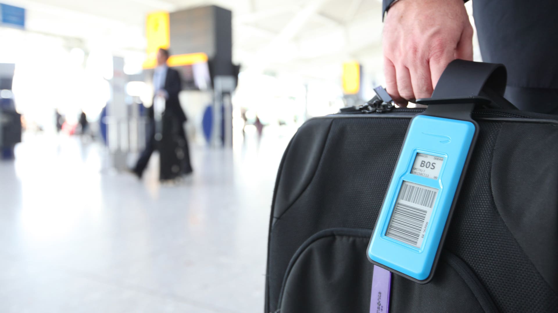 Digital bag tags could make paper luggage tags obsolete