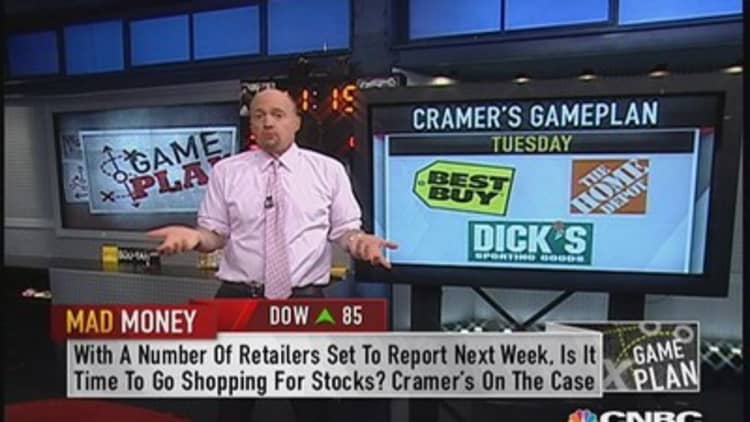 Cramer sees a positive read on the consumer