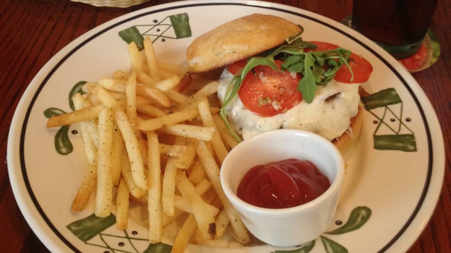 Olive Garden adds Italian-accented burger and fries to menu