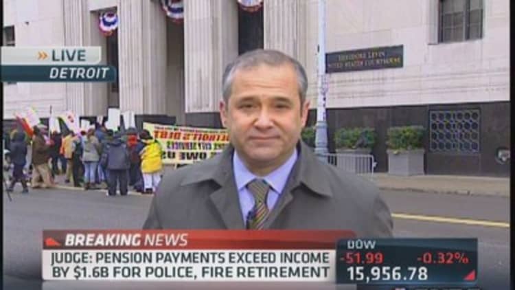 Detroit judge to issue ruling on bankruptcy