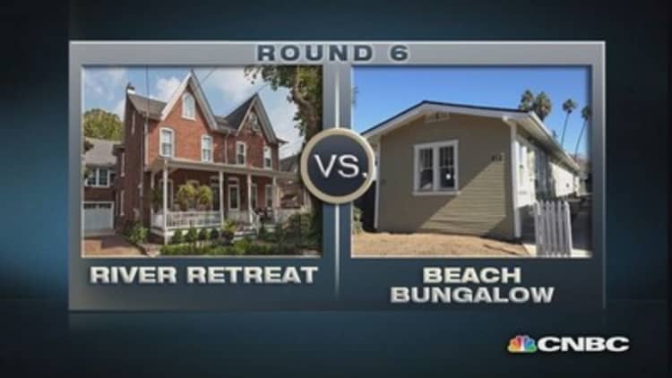$1 million homes: Beach Bungalow vs. River Retreat