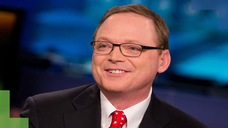 White House chief economist Kevin Hassett: Corporate tax cuts will boost wages