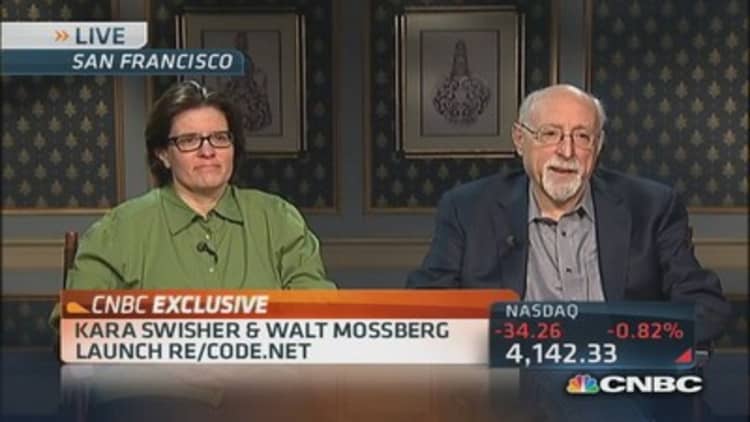 Mossberg & Swisher launch 'Re/code'