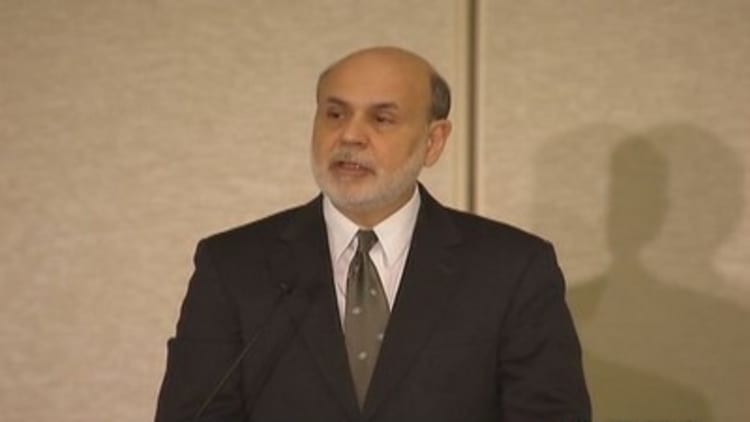 Bernanke: No 'diminution' of commitment to low rates