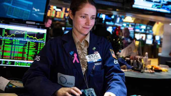 Wall Street Wants More Female Traders But Old Perceptions Die Hard