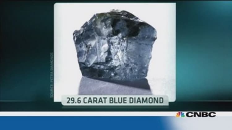Flawless blue diamond found in South Africa