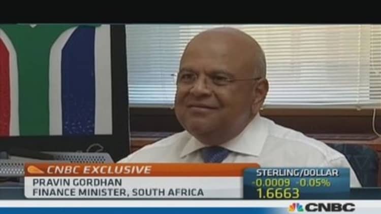 Rand must support exporters: Fin min