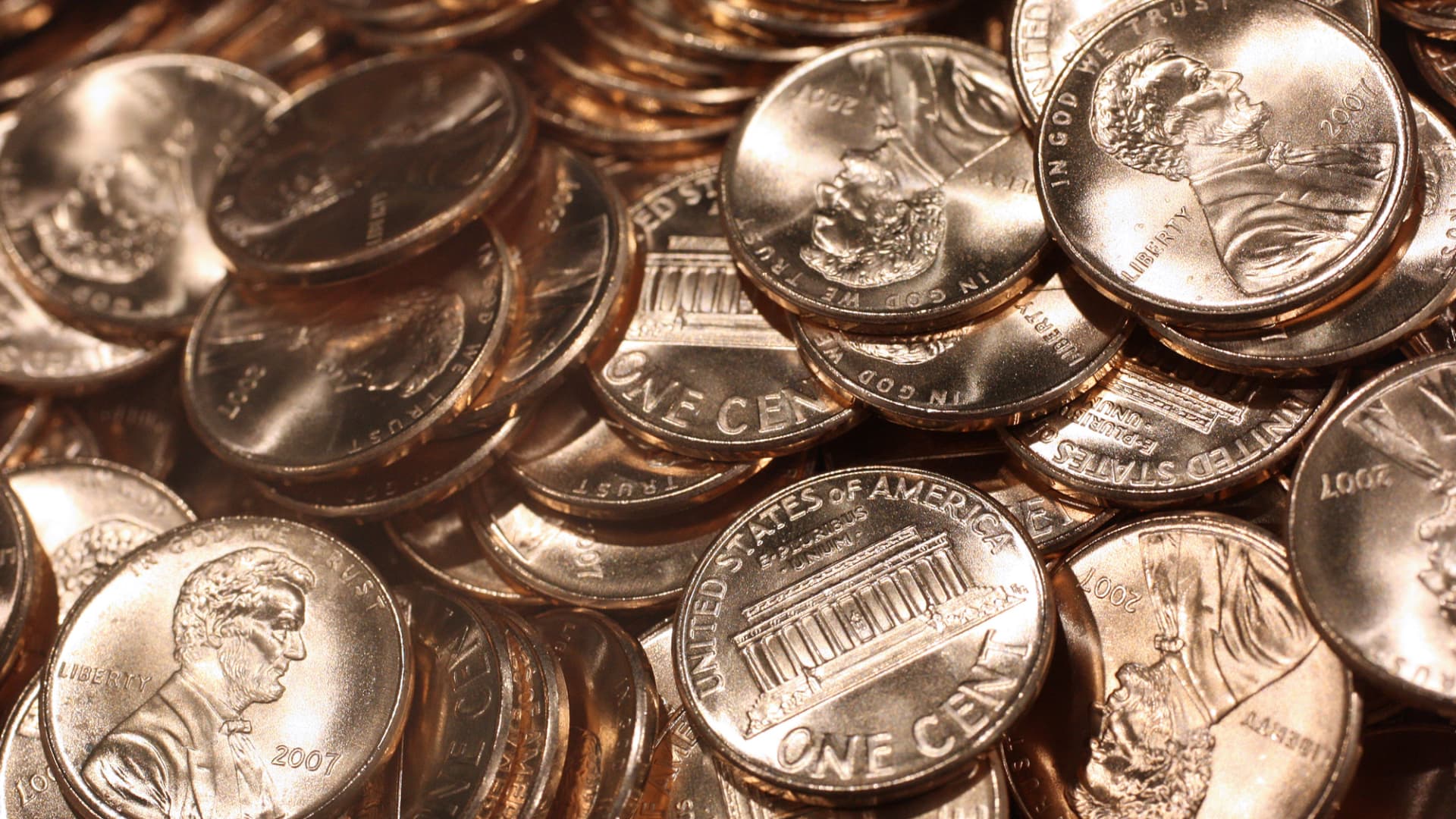 नया द्विदलीय विधेयक अमेरिकी टकसाल को पैसे बचाने के लिए सिक्कों की धातु सामग्री को बदलने देगा