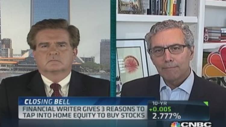 Financial writer: Use home equity to buy stocks