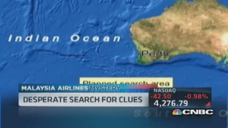 Desperate search for Malaysia Flight 370