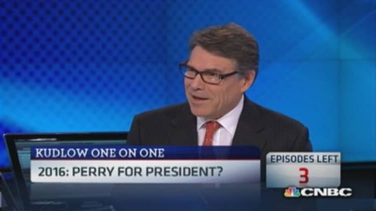 Gov. Perry leaves door open for 2016 election