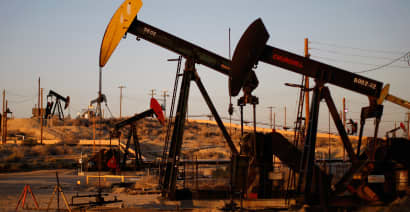 Oil prices likely to continue to struggle in the fourth quarter as demand lags