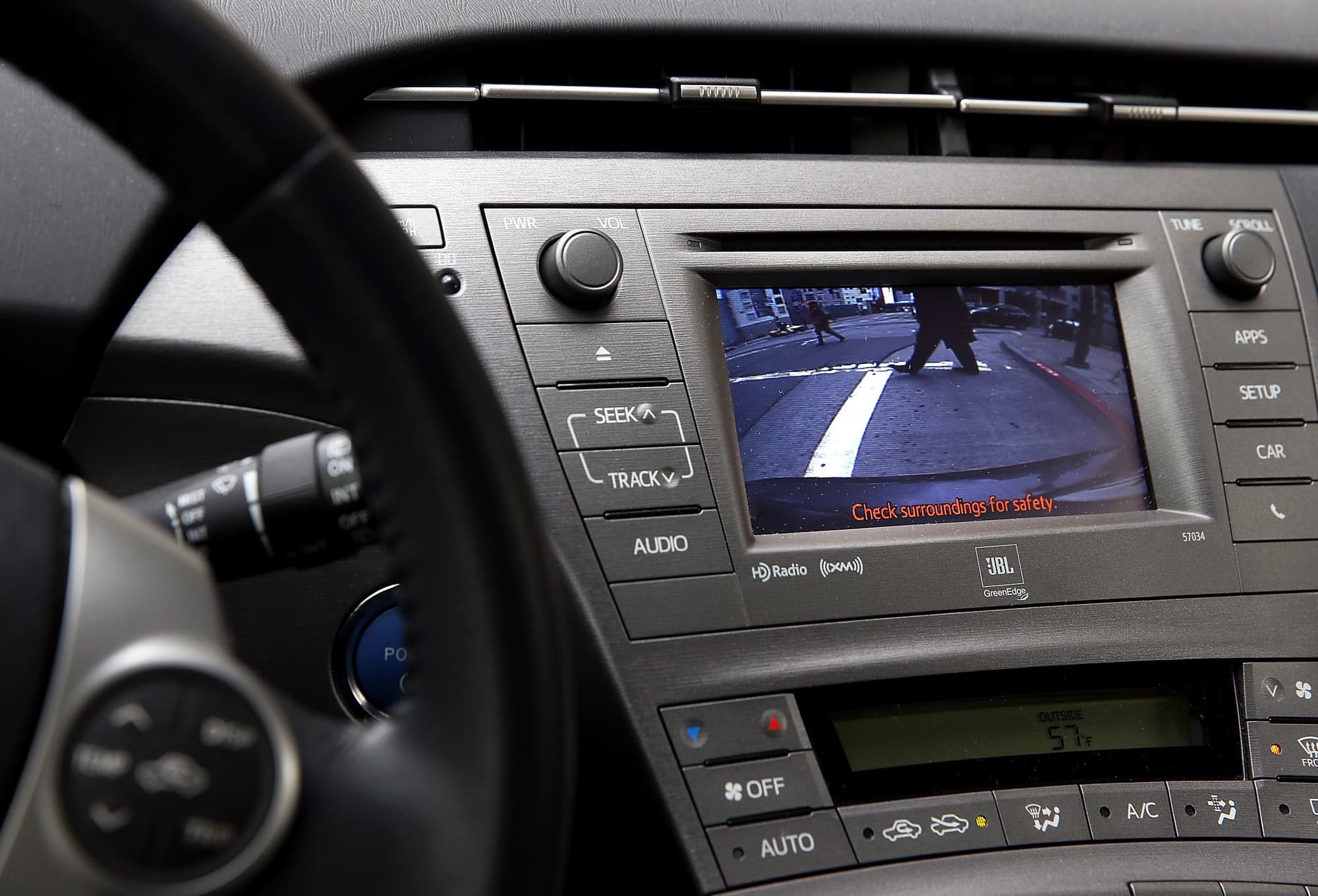Which Cars Have Backup Cameras? - CARFAX