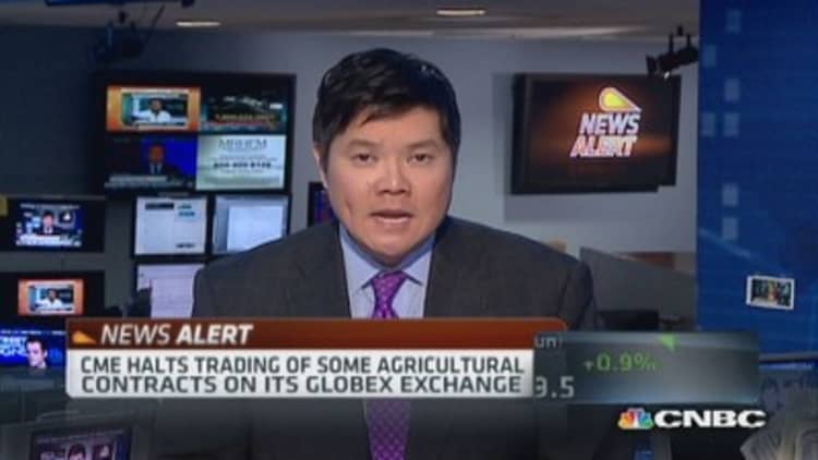 CME halts trading of some agricultural contracts 