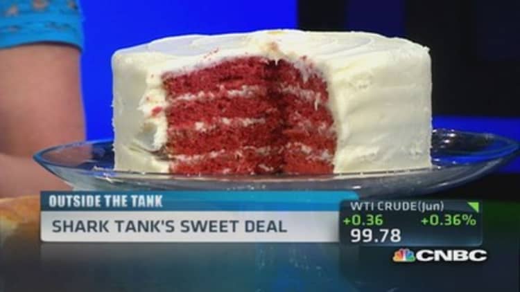 'Sharks' like cake