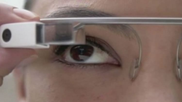 Tech Yeah! Google Glass users suffer from eye strain