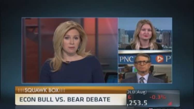 Bull vs. bear debate on the economy