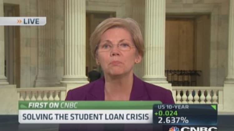 Sen. Warren: Students should not be financing government
