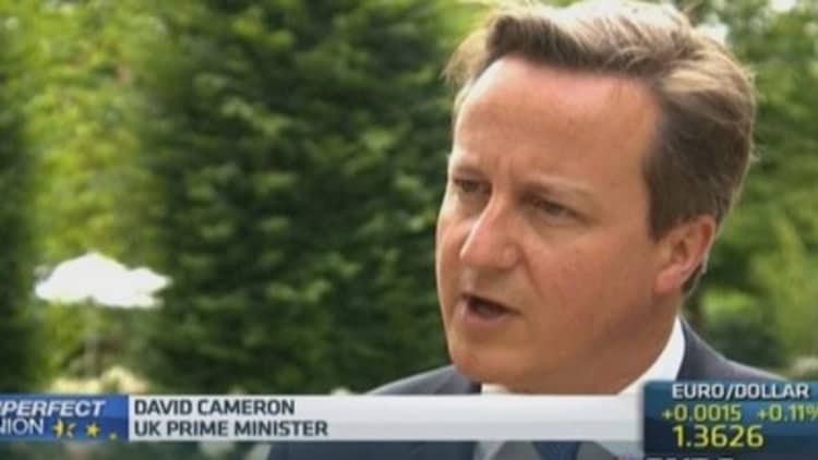 UK PM Cameron: I will fight Juncker presidential bid