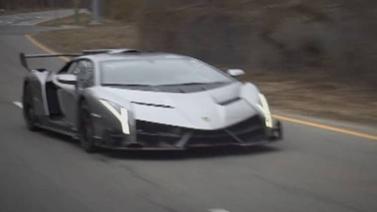 Please don't crash the $4M Lamborghini Veneno