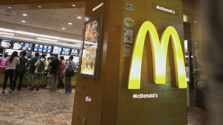 Yum, McDonalds face food safety scandal in China