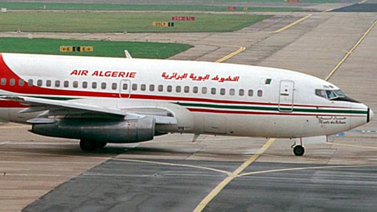 Officials investigate fate of missing Air Algerie jet