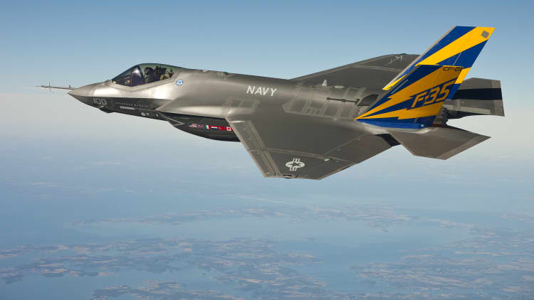 Lockheed to announce $8.5B F-35 deal -RTRS