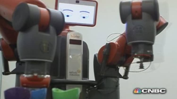 Meet Baxter: The friendly robot that wants your job