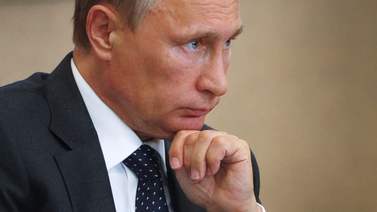 Putin retaliates for sanctions